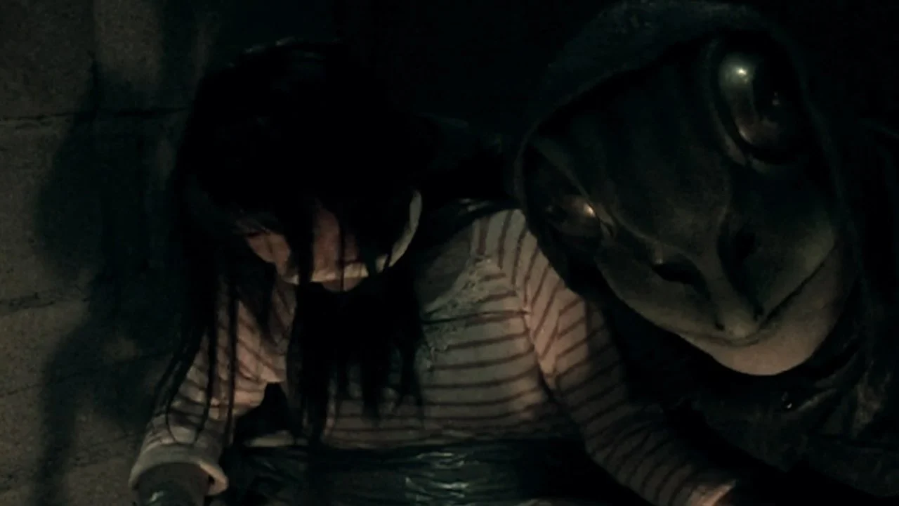 Sát Thủ Mặt Nạ Ếch